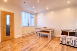 Dining Room- click for photo gallery